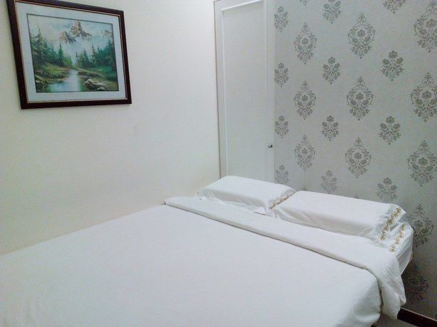 Imagen de la habitación del Hotel Jayleen 1918 (sg Clean). Foto 15