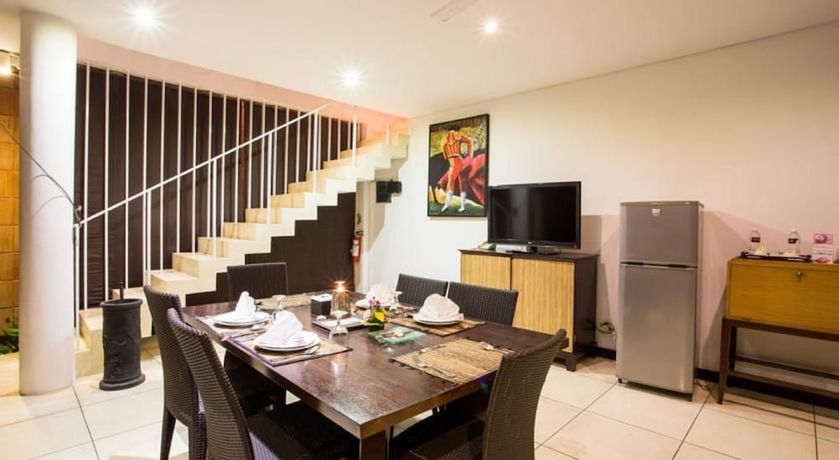 Imagen de la habitación del Hotel Jay's Villas. Foto 11