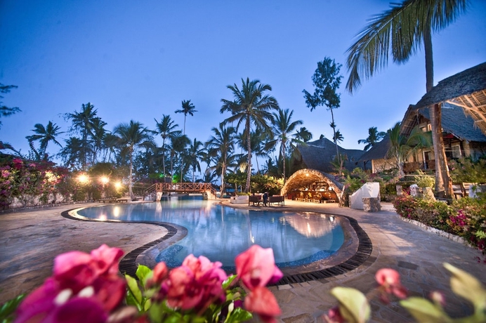 Imagen de la piscina del Hotel Jaz Amaluna. Foto 15