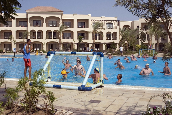 Imagen de la piscina del Hotel Jaz Aquamarine Resort - All Inclusive. Foto 14