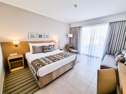 Imagen de la habitación del Hotel Jaz Asteria Beach. Foto 16