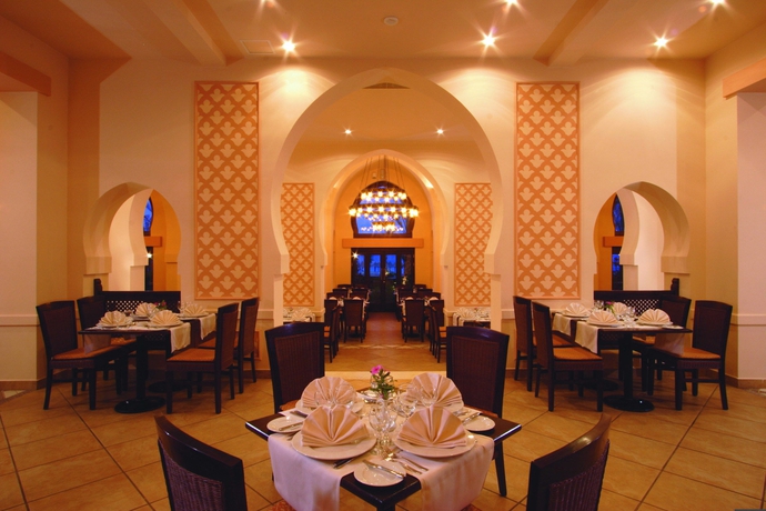 Imagen del bar/restaurante del Hotel Jaz Belvedere - All Inclusive. Foto 3