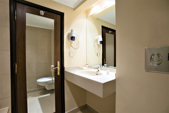 Imagen de la habitación del Hotel Jaz Crown Jewel Nile Cruise - Every Saturday From Luxor For 07 And 04 Nights - Every Wednesday From. Foto 12