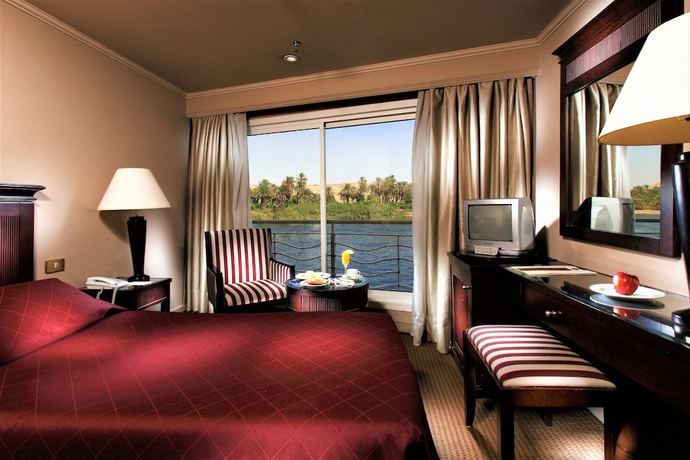 Imagen de la habitación del Hotel Jaz Crown Jubilee Nile Cruise - Every Thursday From Luxor For 07 And 04 Nights - Every Monday From A. Foto 11