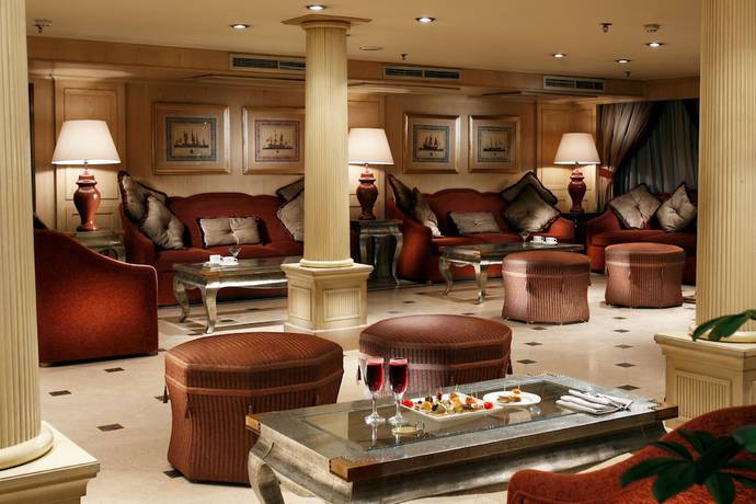 Imagen de los interiores del Hotel Jaz Crown Jubilee Nile Cruise - Every Thursday From Luxor For 07 And 04 Nights - Every Monday From A. Foto 15