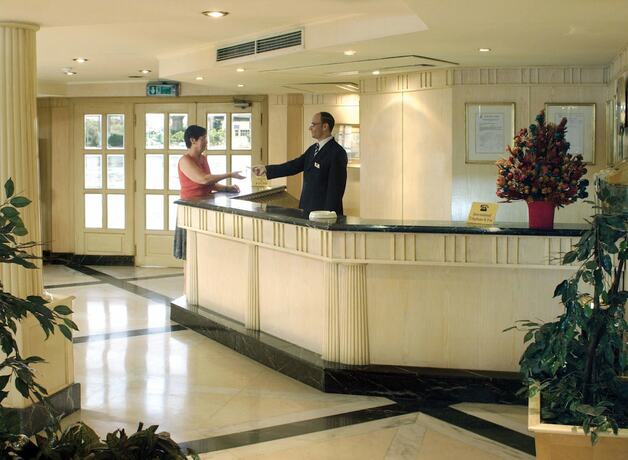 Imagen general del Hotel Jaz Crown Prince Nile Cruise - Every Monday From Luxor For 07 And 04 Nights - Every Friday From Aswa. Foto 2