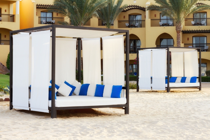 Imagen de los exteriores del Hotel Jaz Dar El Madina. Foto 14