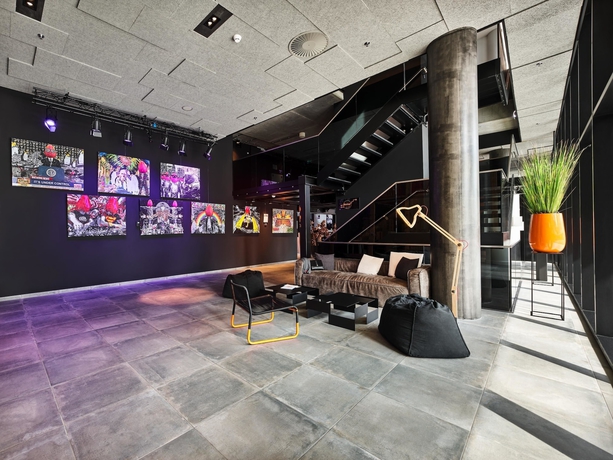 Imagen de los interiores del Hotel Jaz In The City Amsterdam. Foto 18