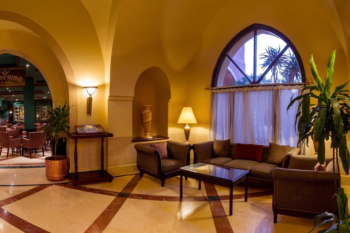 Imagen de los interiores del Hotel Jaz Makadi Saraya Resort. Foto 10