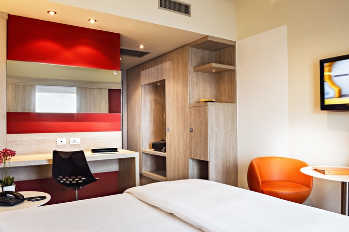 Imagen de la habitación del Hotel Jazz, Olbia. Foto 5