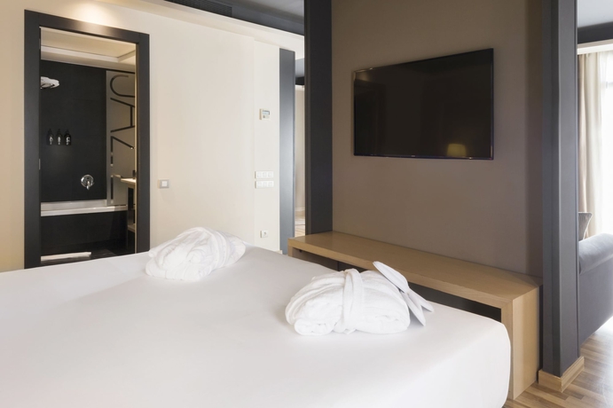 Imagen de la habitación del Hotel Jazz, Plaza Catalunya. Foto 13