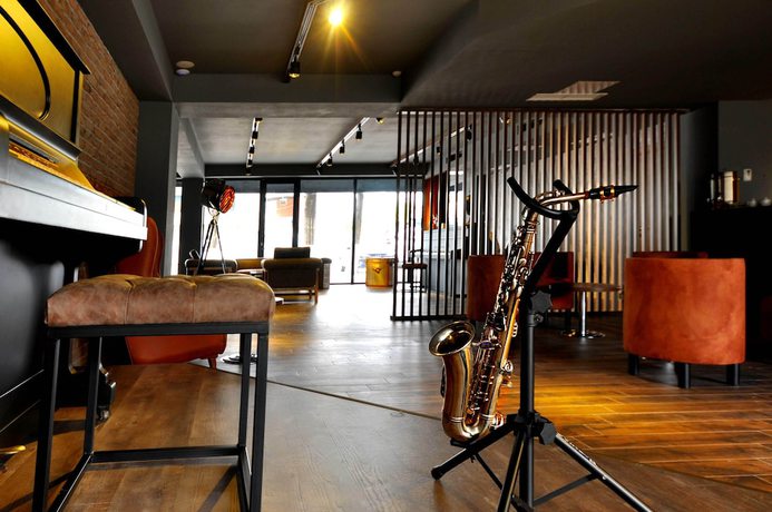 Imagen de los interiores del Hotel Jazz, Tbilisi. Foto 19