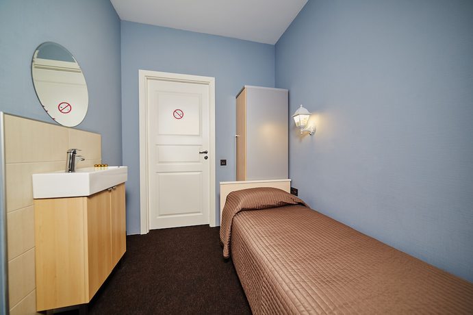 Imagen de la habitación del Hotel Jazzclub hotel. Foto 15