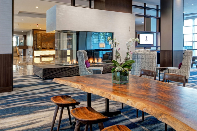 Imagen de los interiores del Hotel Jb Duke. Foto 11