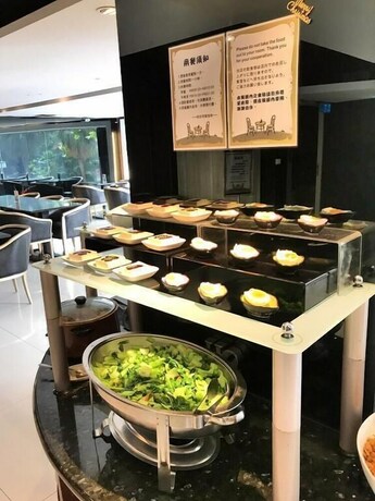 Imagen del bar/restaurante del Hotel Jbg Hotspring Resort. Foto 15