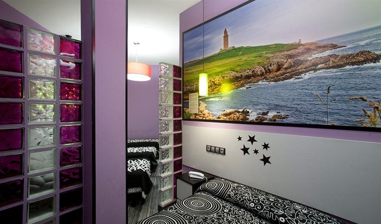 Imagen de la habitación del Hotel Jc Rooms Santa Ana. Foto 11