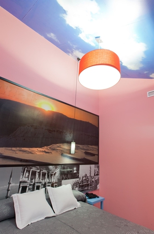 Imagen de la habitación del Hotel Jc Rooms Santo Domingo. Foto 2