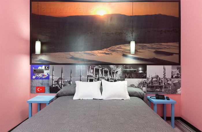 Imagen de la habitación del Hotel Jc Rooms Santo Domingo. Foto 8