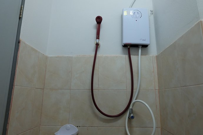 Imagen de la habitación del Hotel Jc, SAKON NAKHON. Foto 6