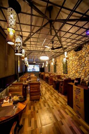 Imagen del bar/restaurante del Hotel Jd Four Boutique. Foto 16