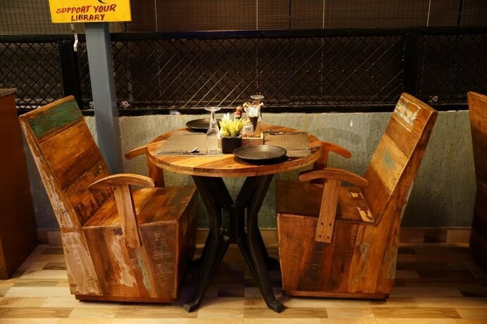 Imagen del bar/restaurante del Hotel Jd Four Boutique. Foto 17