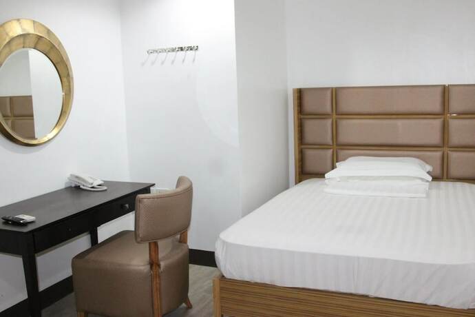 Imagen de la habitación del Hotel Jeamco Royal - Palawan. Foto 30