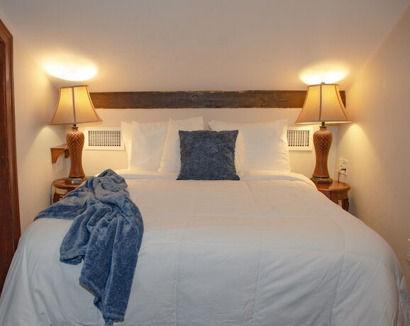 Imagen de la habitación del Hotel Jean Lafitte House. Foto 8