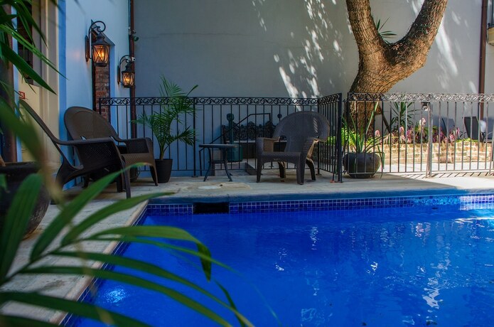 Imagen general del Hotel Jean Lafitte House. Foto 4