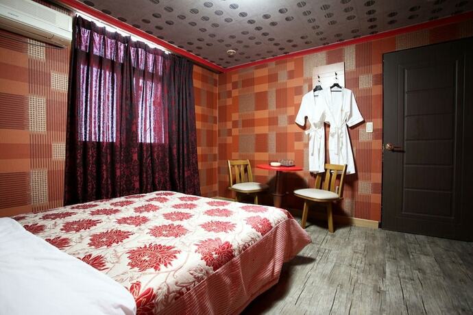 Imagen general del Hotel Jebudo Hill. Foto 7