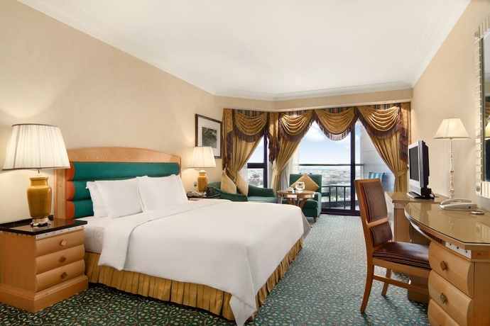 Imagen de la habitación del Hotel Jeddah Hilton. Foto 2