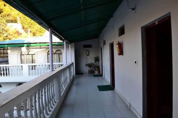 Imagen de los interiores del Hotel Jeetu. Foto 6