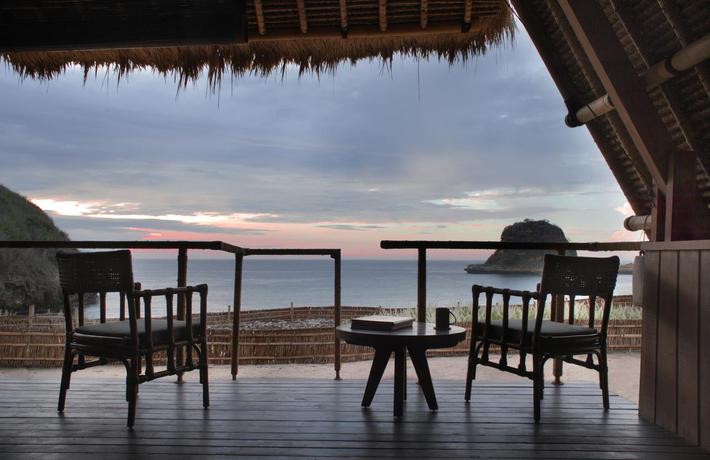 Imagen general del Hotel Jeeva Beloam Beach Camp. Foto 12