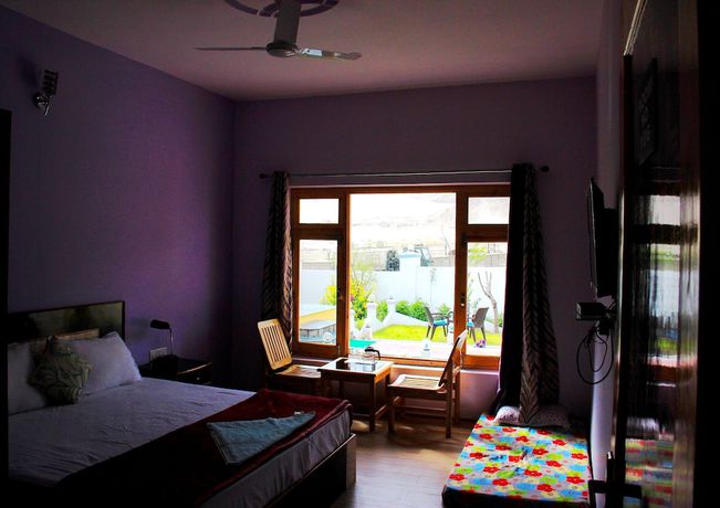 Imagen de la habitación del Hotel Jeevanam Villa. Foto 14