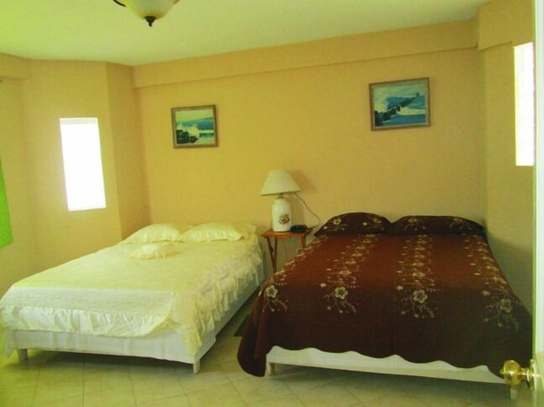 Imagen de la habitación del Hotel Jeffel. Foto 9