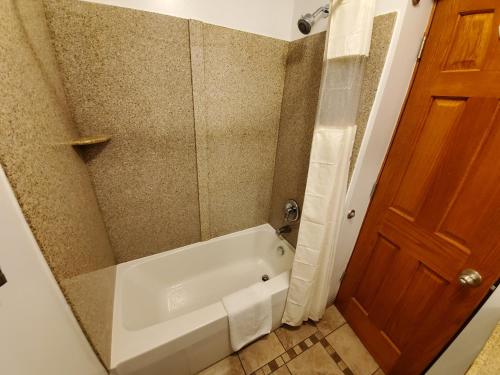 Imagen general del Hotel Jefferson Hills Motel. Foto 3