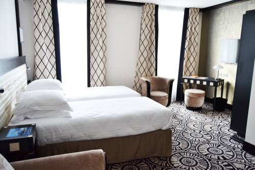 Imagen de la habitación del Hotel Jehan De Beauce. Foto 7