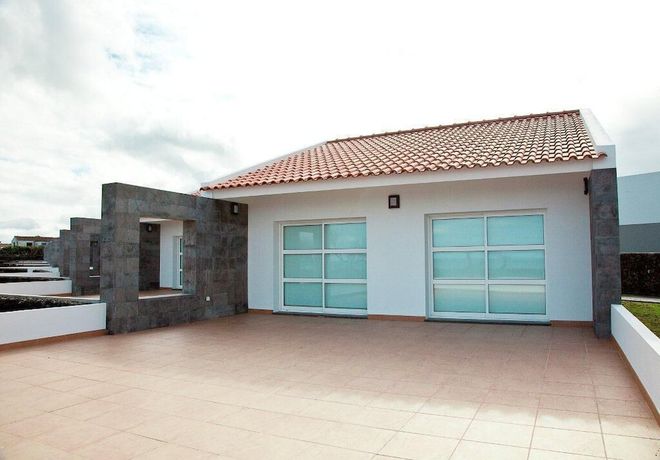 Imagen de los exteriores del Hotel Jeiroes Do Mar. Foto 9