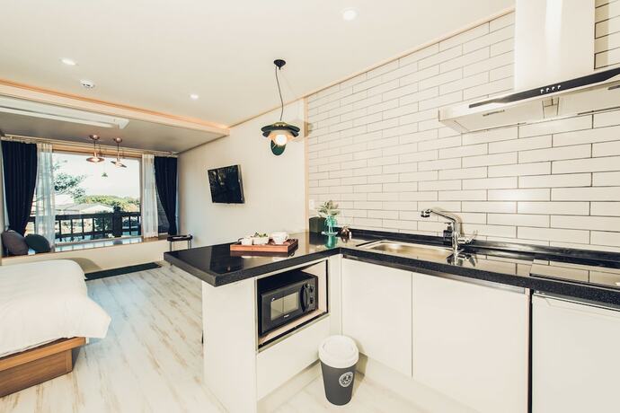 Imagen de la habitación del Hotel Jeju Abientot. Foto 6