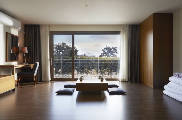 Imagen de la habitación del Hotel Jeju Aerospace. Foto 2
