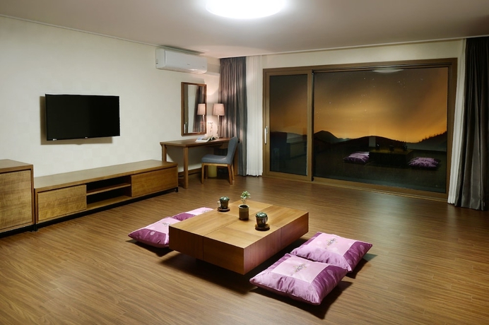 Imagen de la habitación del Hotel Jeju Aerospace. Foto 3