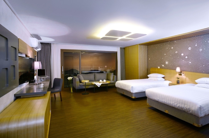 Imagen de la habitación del Hotel Jeju Aerospace. Foto 11