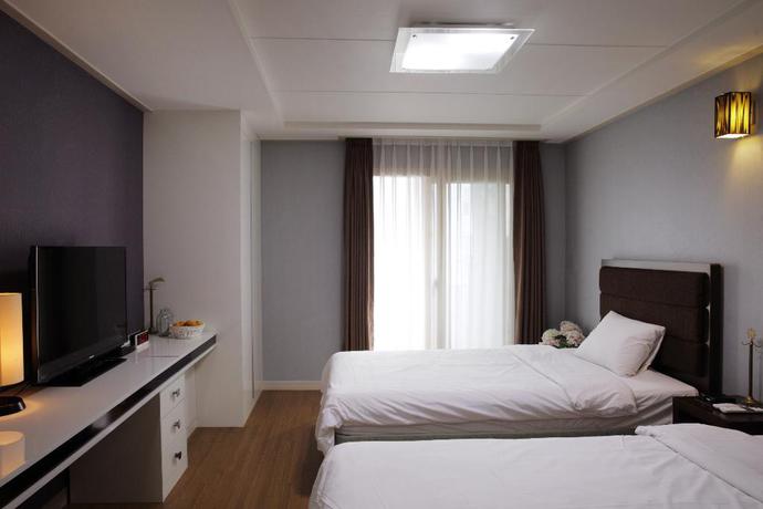 Imagen de la habitación del Hotel Jeju Airport Hotel. Foto 6