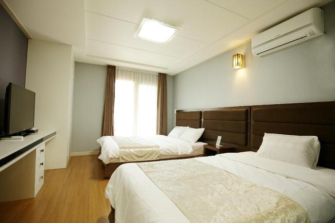 Imagen de la habitación del Hotel Jeju Airport Hotel. Foto 11