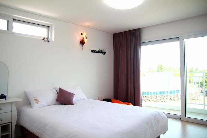 Imagen de la habitación del Hotel Jeju Baraki. Foto 21