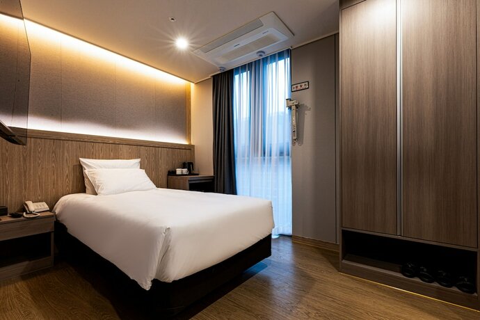 Imagen de la habitación del Hotel Jeju Bolton. Foto 11