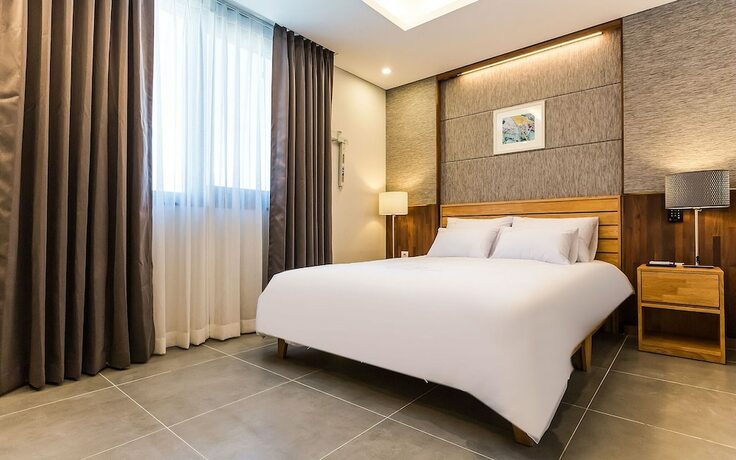 Imagen general del Hotel Jeju City Hall. Foto 4