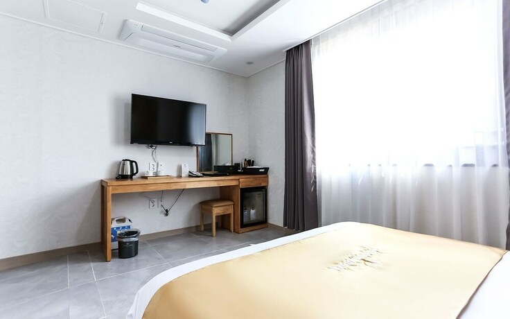 Imagen de la habitación del Hotel Jeju City Hall. Foto 29