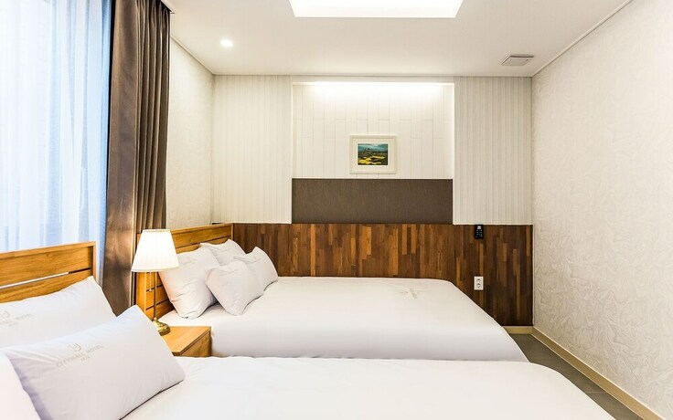 Imagen de la habitación del Hotel Jeju City Hall. Foto 39