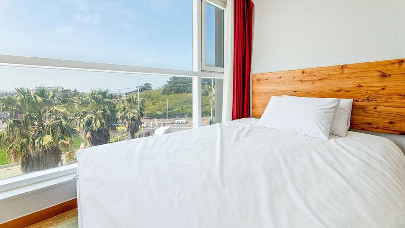Imagen de la habitación del Hotel Jeju Dodubong. Foto 16