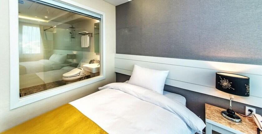 Imagen de la habitación del Hotel Jeju Galaxy. Foto 19